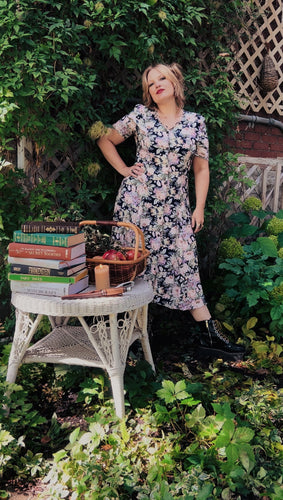 Vintage 90's Pastel and Navy Rose Floral Midi Dress (M-L)