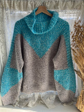 Load image into Gallery viewer, Vintage 80&#39;s Dove Grey &amp; Teal Acrylic Hand Knit Sweater (2XL)