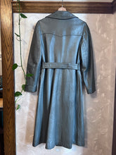 Load image into Gallery viewer, (RARE) Vintage 70&#39;s Grey Genuine Leather Coat (With removable, warm liner!)