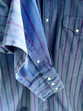 Load image into Gallery viewer, Vintage 80&#39;s Blue Pinstripe Western Pearl Snap Shirt (&quot;men&#39;s&quot; XL)