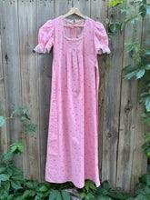 Load image into Gallery viewer, Vintage 70&#39;s does Regency, Pink Maxi Dress (S-M)