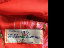 Load image into Gallery viewer, Vintage 70&#39;s Hawaiian Floral Halter Dress (S)