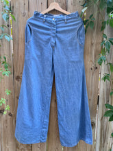 Load image into Gallery viewer, Vintage 70&#39;s Extreme Wide Leg Denim Jeans (RARE curvy style)