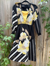 Load image into Gallery viewer, Vintage 80&#39;s Black, White &amp; Squash Blossom Yellow Dress